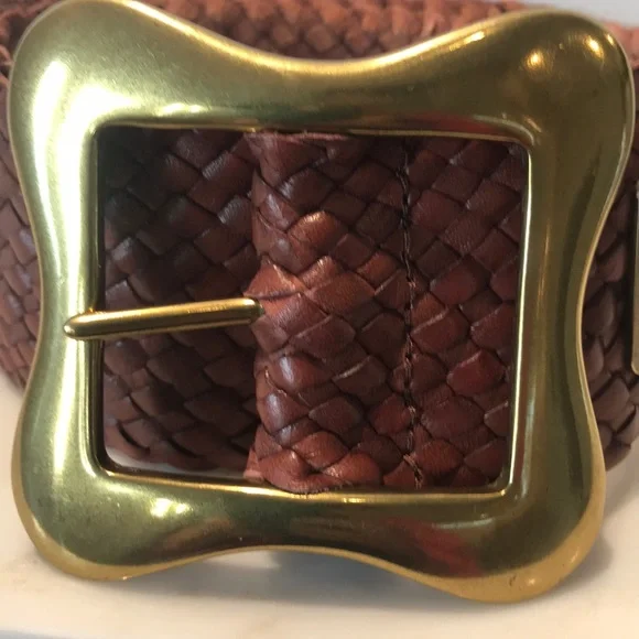 Ralph Lauren Woven Belt with Gold Buckle - Picture 8 of 8